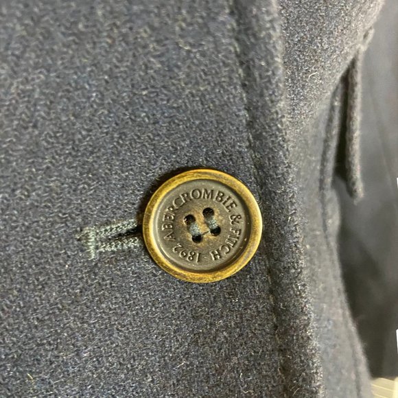 ๐2/$30๐ Abercrombie & Fitch Navy Academy Blazer - Picture 5 of 10